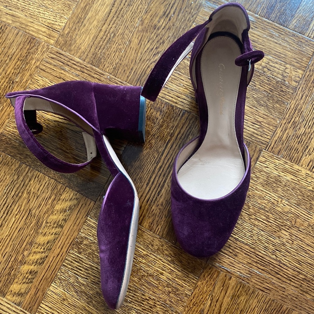 GIANVITTO ROSSI Heel shoes